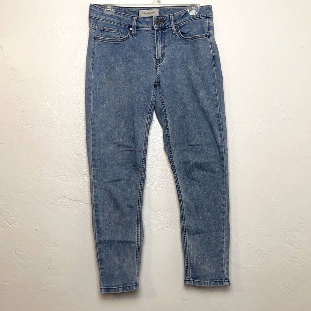 Calvin Klein acid wash skinny jeans, size 6